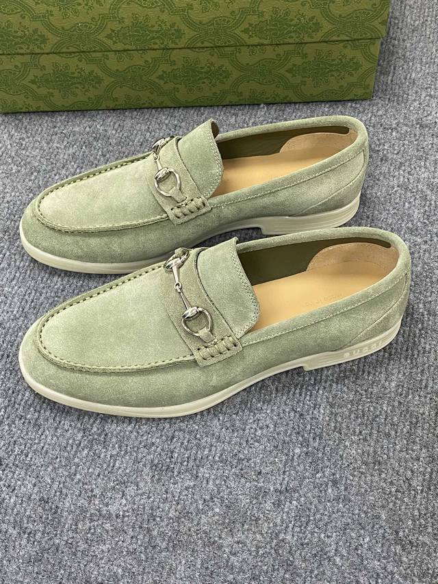 G家 顶级p: Size：39-44 男38.45.46订做 Gucci2024古奇男士最新新款休闲鞋！官网同步上市，绝对的奢华打造，鞋面:牛皮 磨砂牛皮，内里